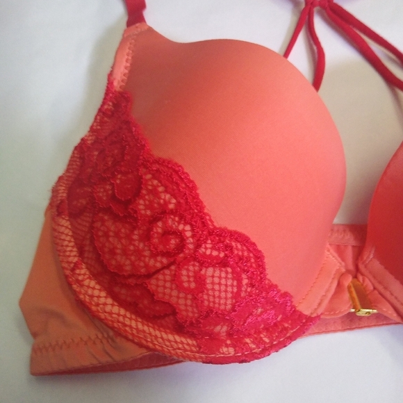 Tart Noir Collections Split X Strap Lacy Bra - Picture 5 of 12